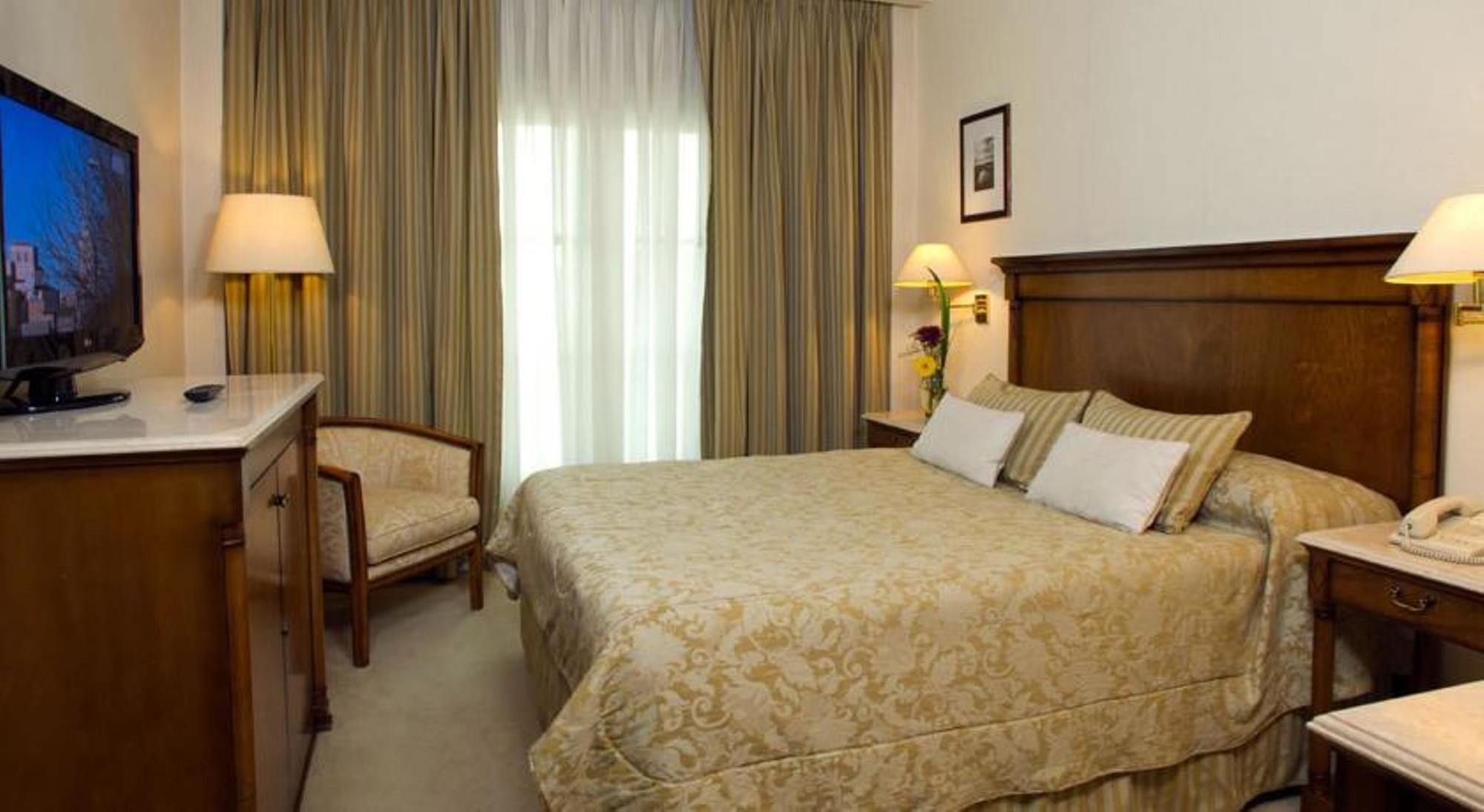 Howard Johnson Hotel 9 De Julio Avenue Buenos Aires Eksteriør bilde