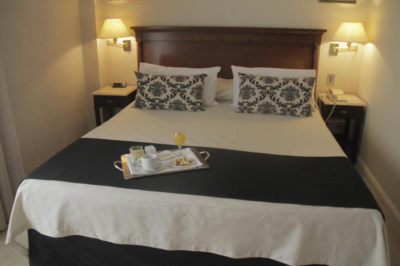 Howard Johnson Hotel 9 De Julio Avenue Buenos Aires Eksteriør bilde
